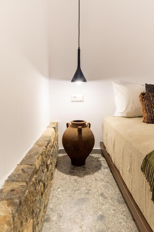 Wave, An Idyllic Seafront Suite By Nirousuites Kokkini Hani Exterior foto