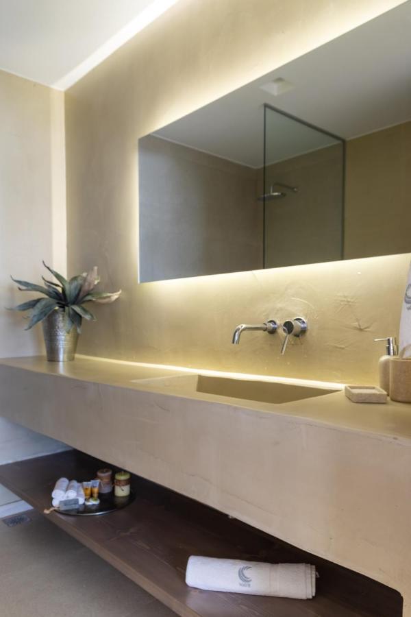 Wave, An Idyllic Seafront Suite By Nirousuites Kokkini Hani Exterior foto
